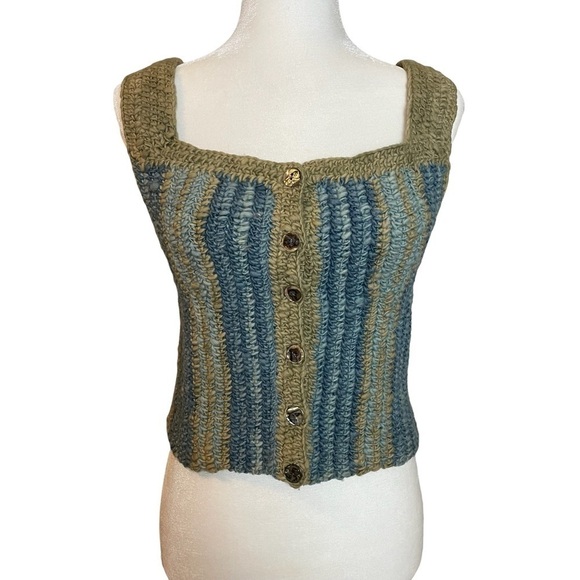 Crochet Button front Handmade Cropped Top w/ Abalone Buttons - Picture 1 of 13